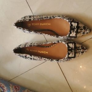 Color tweed size 8 tory shoes